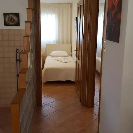 Elia Cozy House Palaiontsiflikion